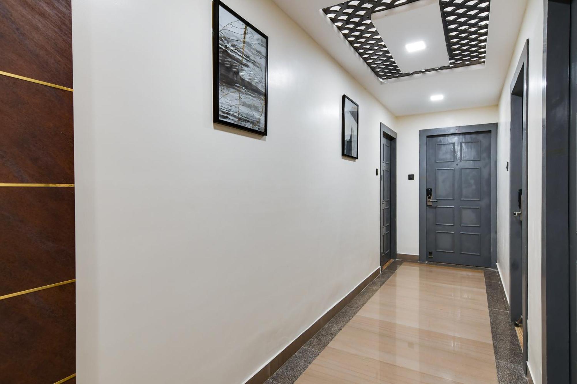 Super Townhouse Oak Sayhallo Ecstasy ブバネーシュワル エクステリア 写真