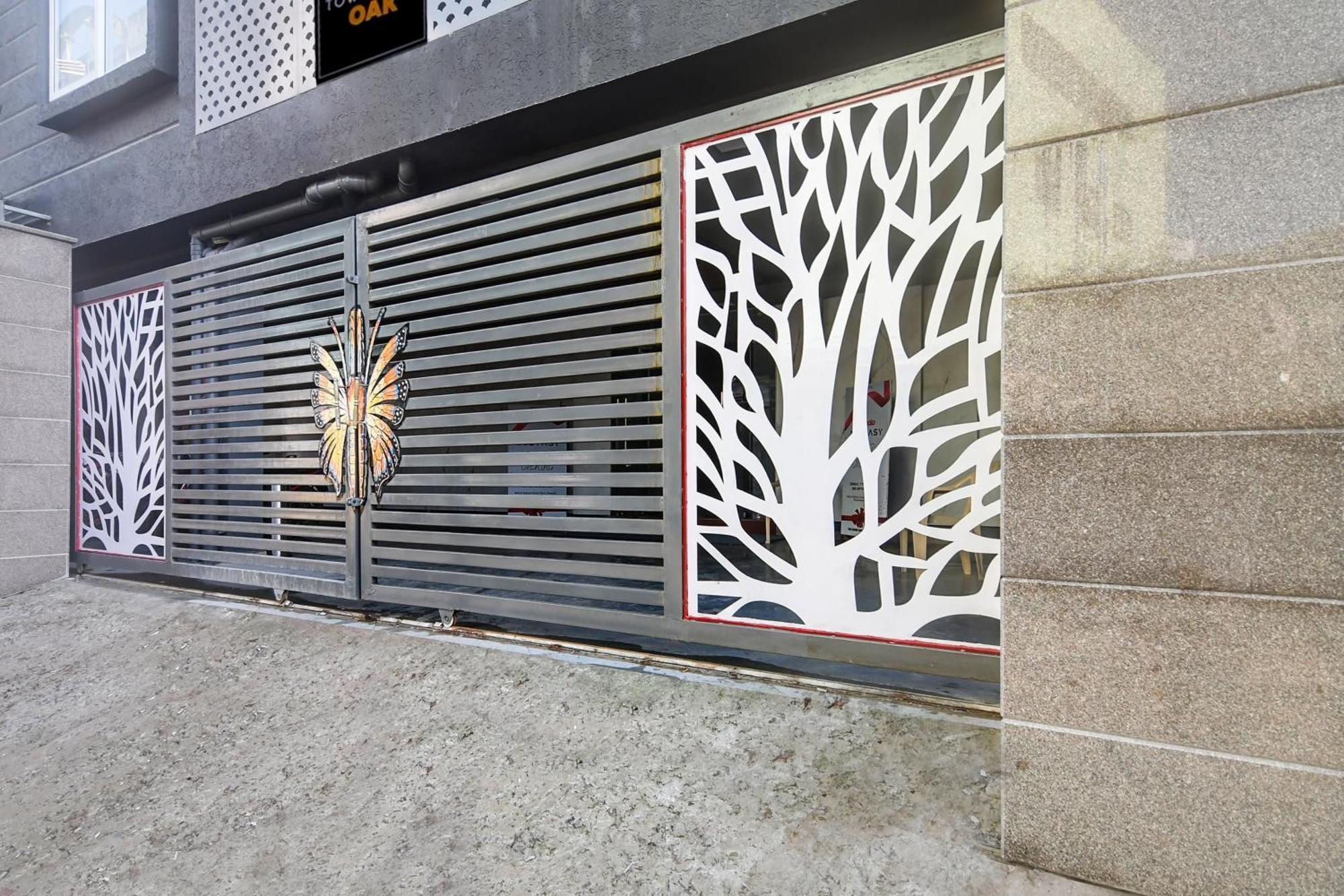Super Townhouse Oak Sayhallo Ecstasy ブバネーシュワル エクステリア 写真