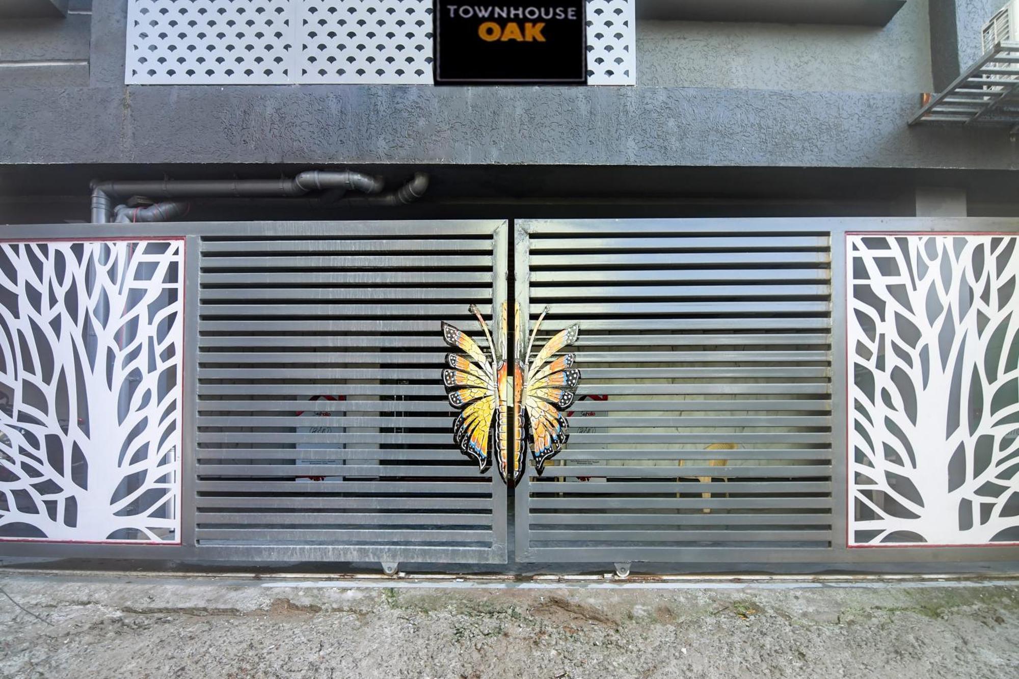 Super Townhouse Oak Sayhallo Ecstasy ブバネーシュワル エクステリア 写真