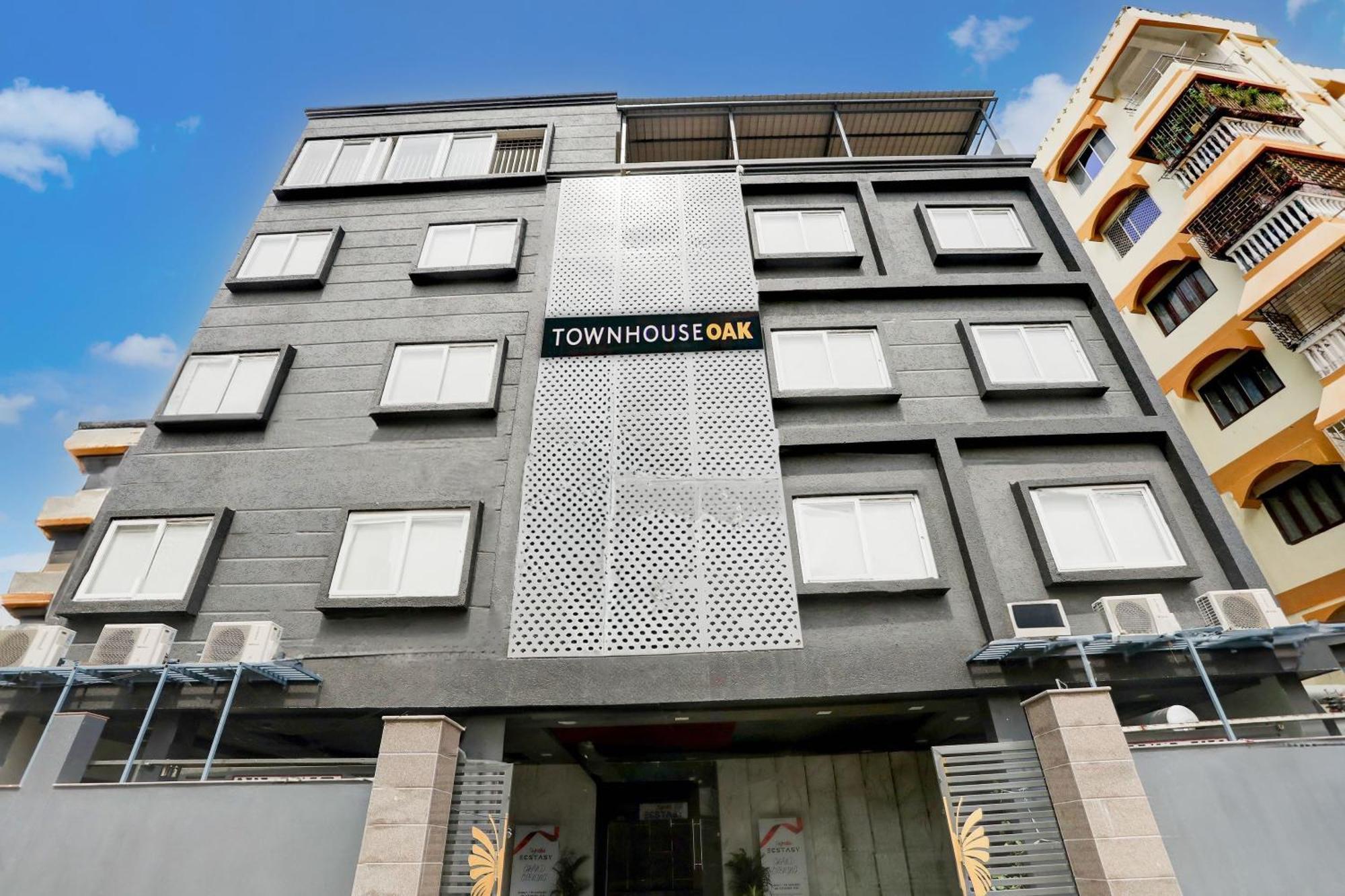 Super Townhouse Oak Sayhallo Ecstasy ブバネーシュワル エクステリア 写真